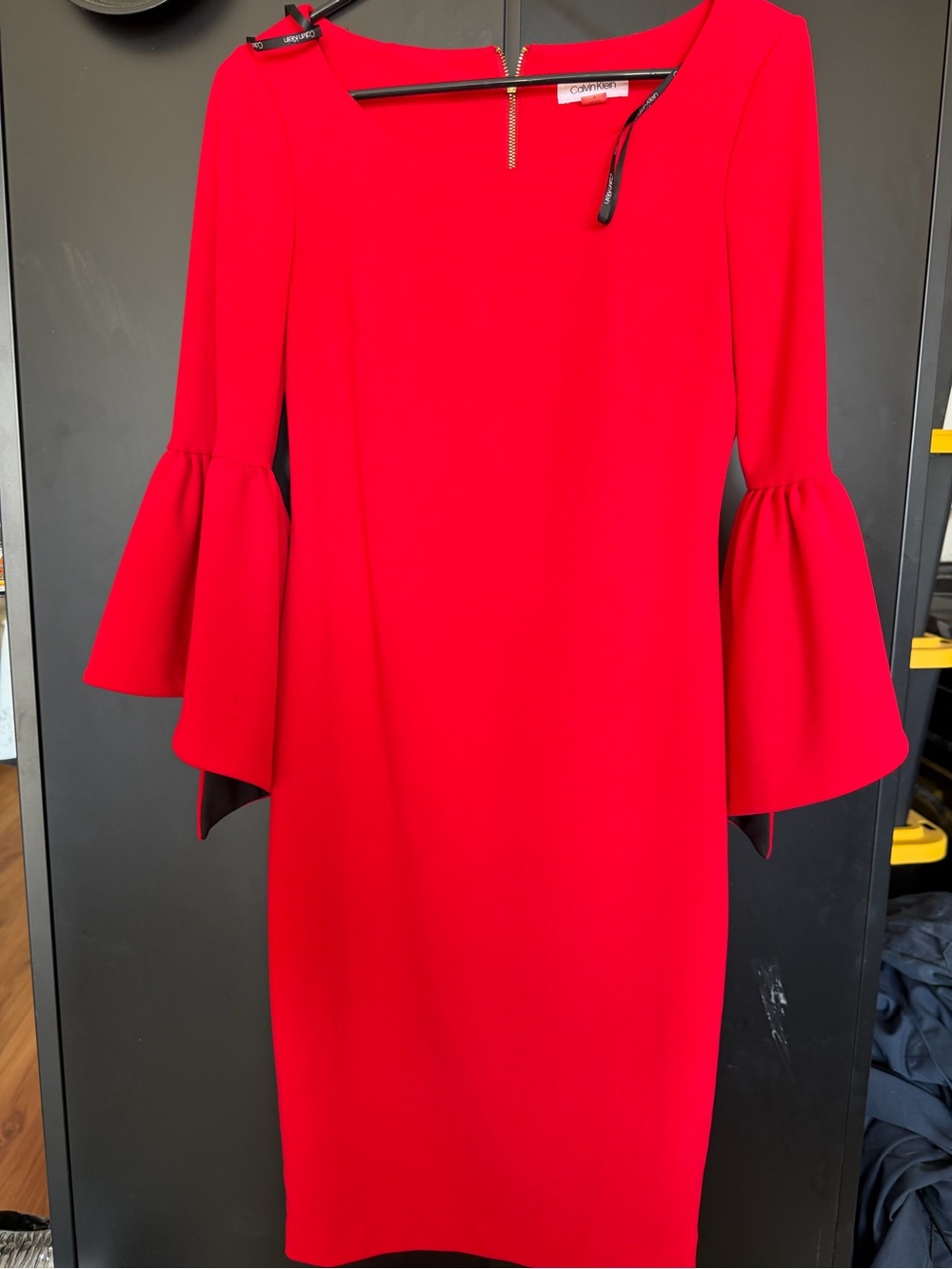 Calvin Klein Red Bell-Sleeve Sheath Dress size 4